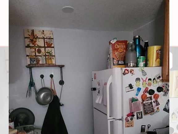 3rd image of 3072 Panorama Rd APT B