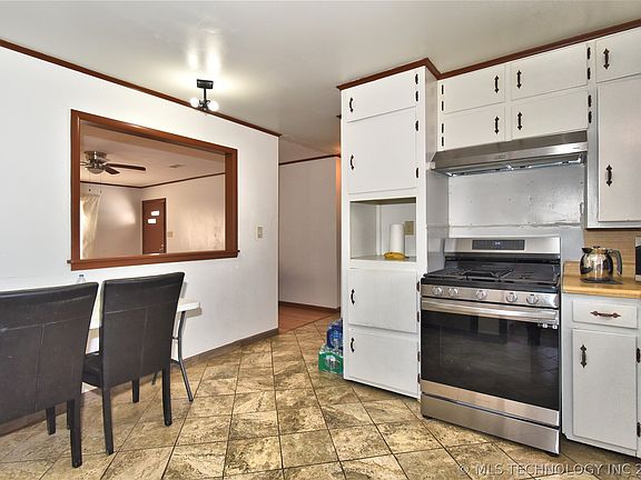 4th image of 4038 N Cincinnati Dr