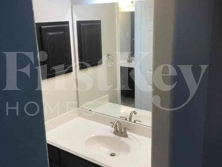 14623 Castle Cove Ln — Photo 15