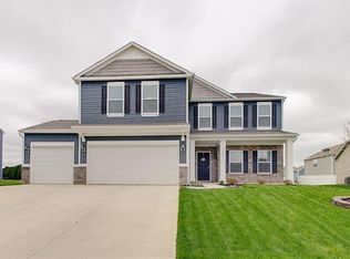 2035 Amur Ct, Columbus, IN 47201