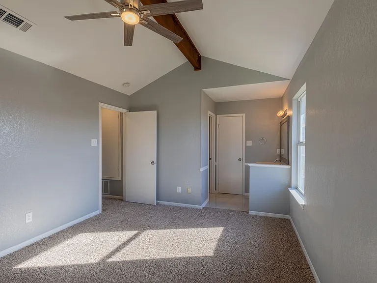 319 Rawhide Loop — Photo 16