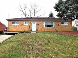 11 Cardinal Dr, Florence, KY 41042
