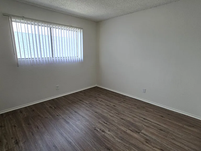 Baldwin Apartments — Photo 9