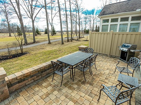 5th image of 8152 Snead Way
