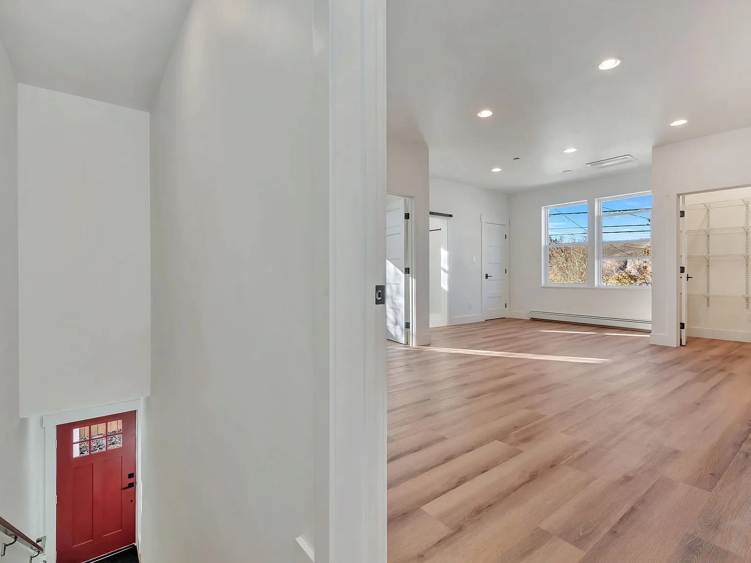 1 bed, 650 sqft, $1,850 — Photo 3
