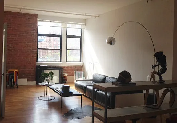 Sold by CiCi Realty Corporation | media 6