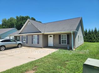 506 Seays Crest Dr, Inman, SC 29349