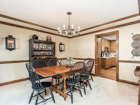 4th image of 13190 Wellesley Dr
