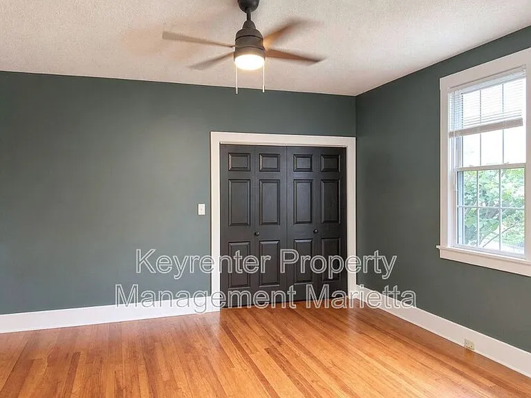 5120 Newark Ave SW #A — Photo 8