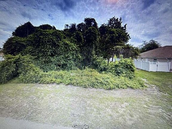 2nd image of 2955 SW 140th Loop Loop