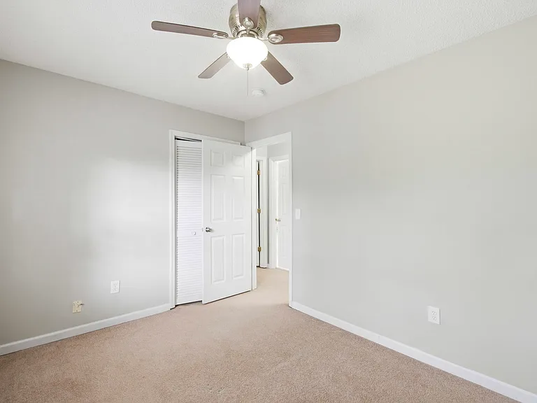 1860 Piper Dr — Photo 31