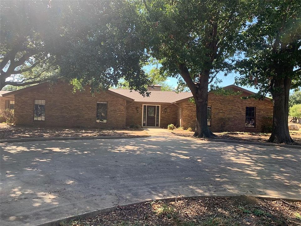 1st image of 11 Chaparral Ln