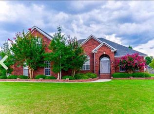 108 Arrow Path Dr, Huntsville, AL 35806