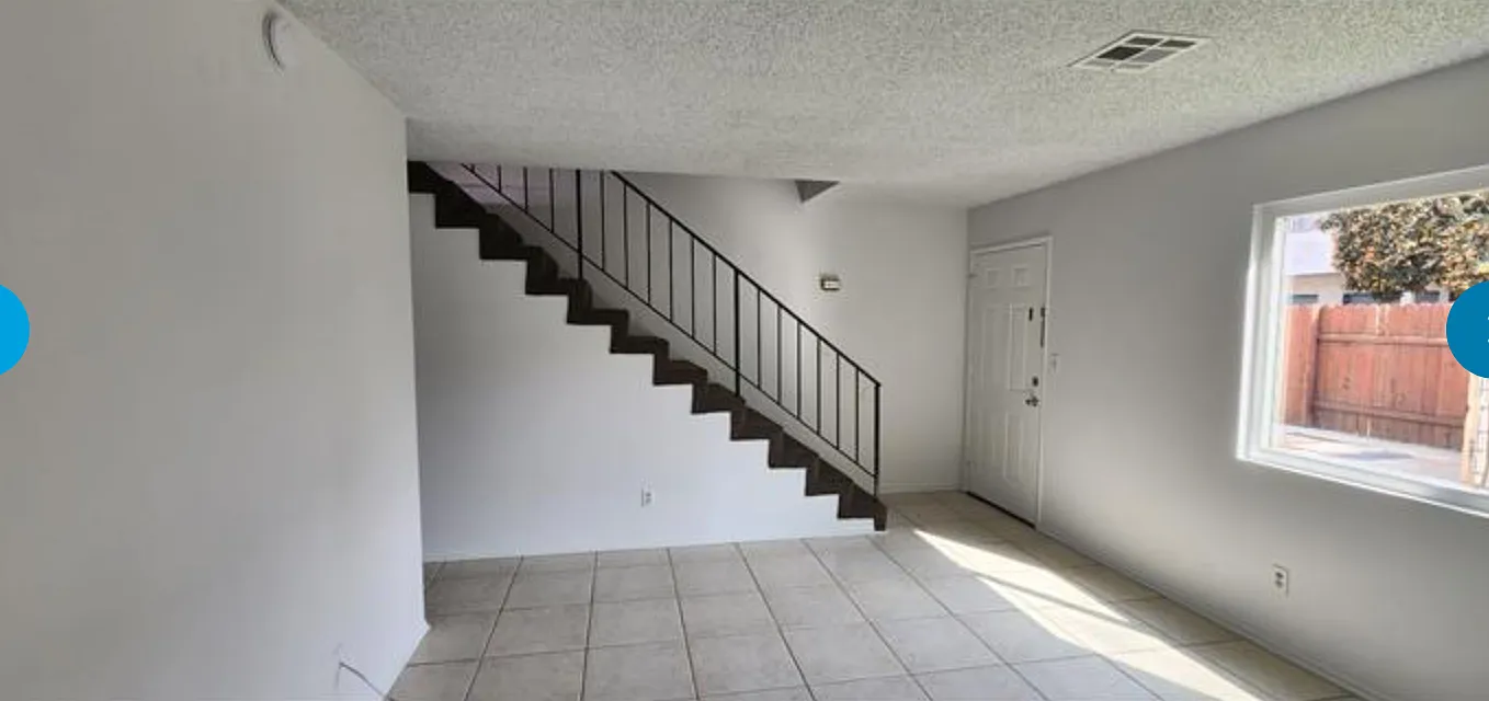 2 bed, 1.5 bath, 800 sqft, $2,300 — Photo 4