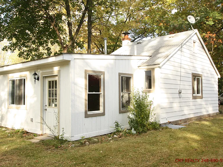 18223 Lathers St — Photo 10