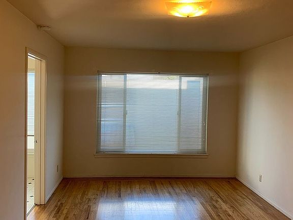 3rd image of 3605 Alameda De Las Pulgas APT 9