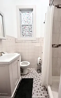 Rented by Keller Williams NYC | media 28