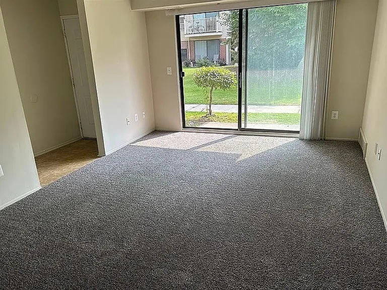 7000 Foxthorn Dr #47 — Photo 2