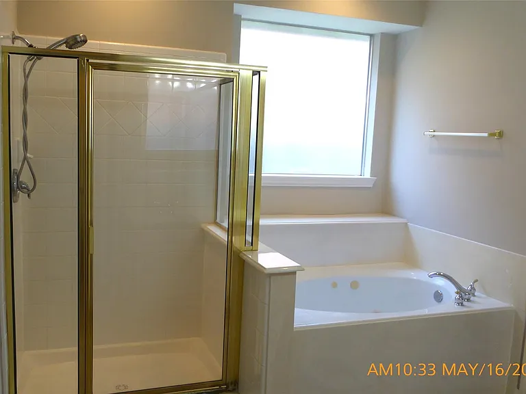10142 Lazy Lagoon — Photo 10