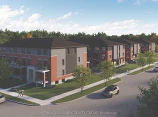 6104 Renaud Rd, Ottawa, ON K1C 7G4