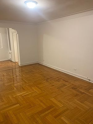 3rd image of 150 E 18th St Floor 6