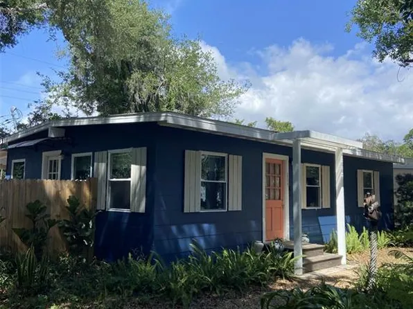 2359 Margaret St, Sarasota, FL 34237