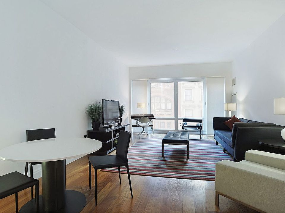 1st image of 33 W 56th St APT 6C
