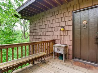 19 Circle Dr, Algonquin, IL 60102