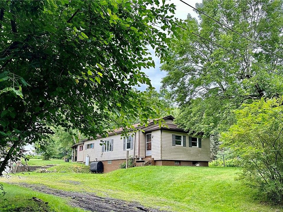 1st image of 569 Claytonia Rd