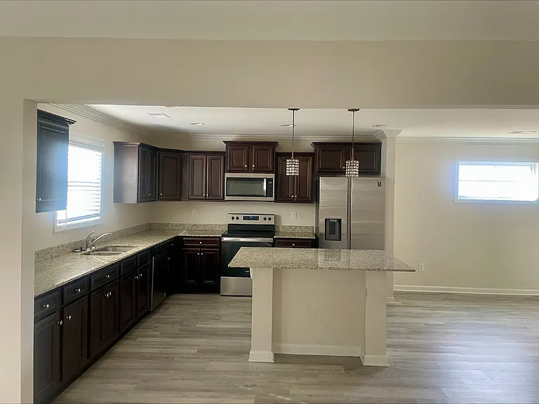 2860 Old Field Rd — Photo 6
