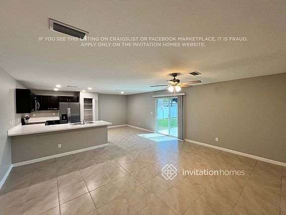 2nd image of 682 NW Floresta Dr