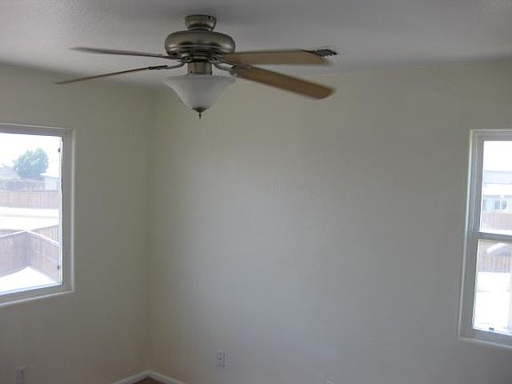 3rd image of 2372 Sofia Ct