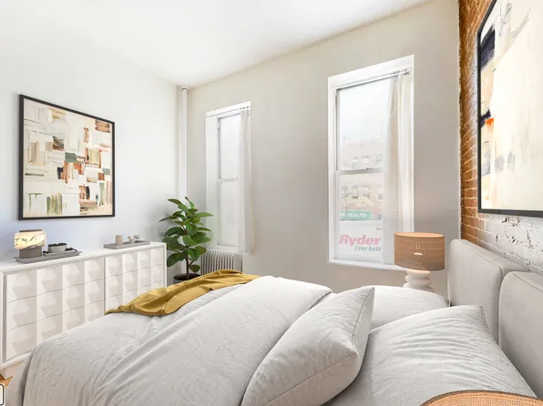 1654 Third Avenue image 3 of 9