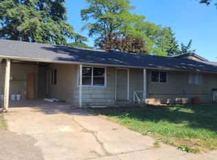 296 NW Cary St, Estacada, OR