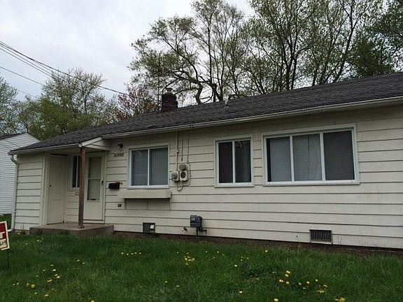 2nd image of 31444 Alcona Ct