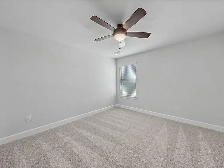 9513 Balmy Ln — Photo 14