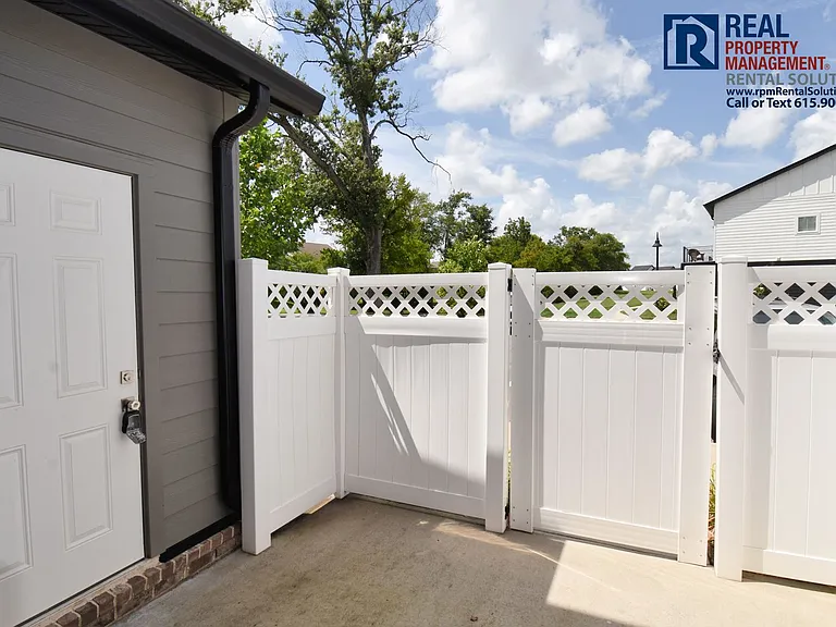 1917 Judson Johns Ct — Photo 20