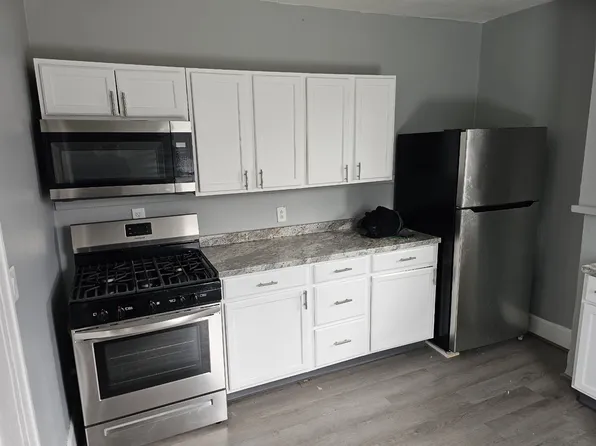 611 15th Ave #2, Rockford, IL 61104