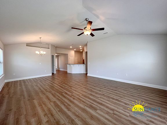 2nd image of 214 Baycliff Dr