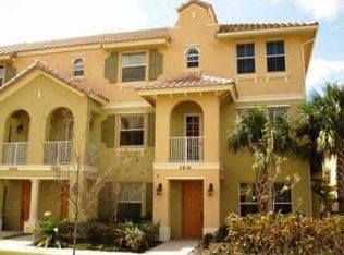 3916 Laurel Ln, Coconut Creek, FL 33073