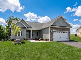 212 Tomasville Dr, Waynesboro, VA 22980