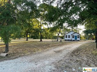 689 Wilderness Trl, Wharton, TX 77488