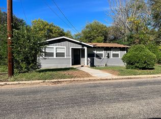 628 Jonathan St, Athens, TX 75751