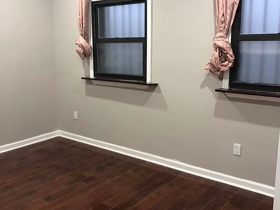 4th image of 1546 S 18th St #7379376