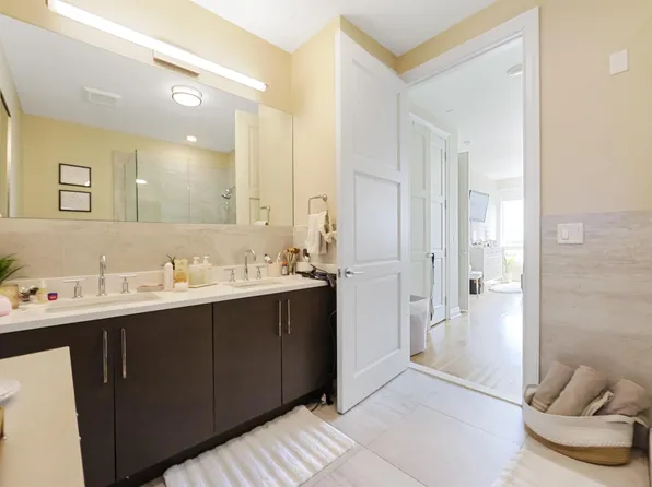 15 Somerset Lane image 14 of 31