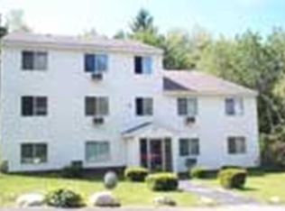 7 Roycroft Rd APT 4, Worcester, MA 01606