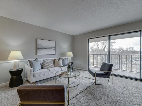 2200 Nevada Ave S APT 302, Saint Louis Park, MN 55426