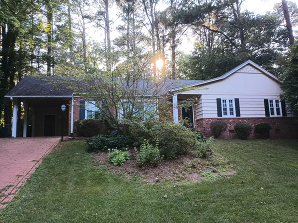 1202 Brookgreen Dr, Cary, NC 27511