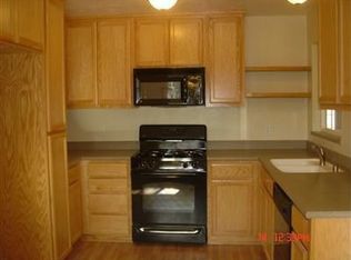 517 Martha St, Manteca, CA 95337