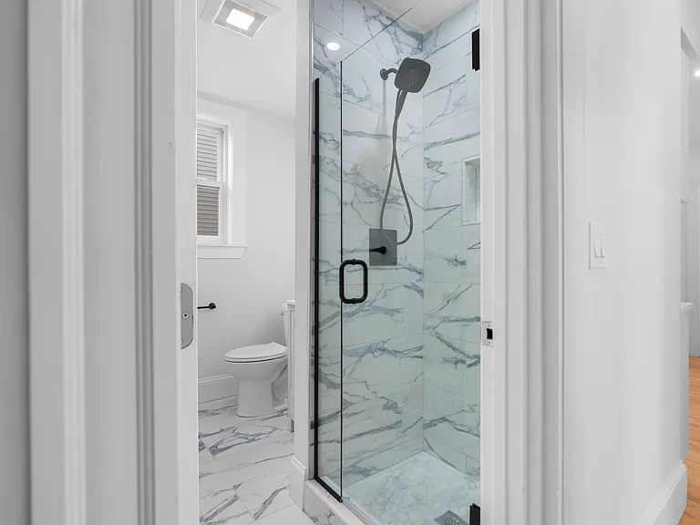 79 Sydney St #2 — Photo 10